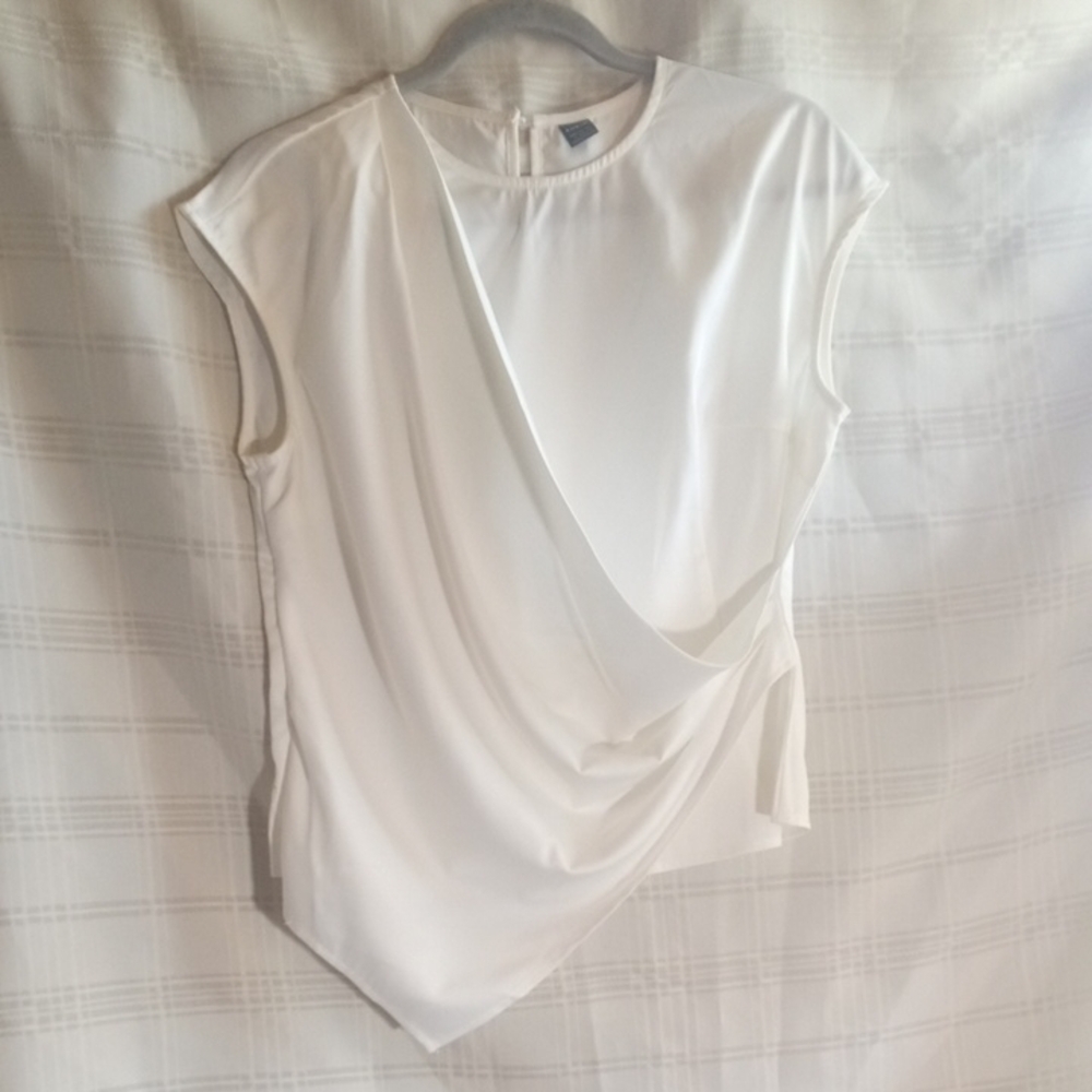 Nwot Shein Solid Ruched Asymmetrical Hem Blouse